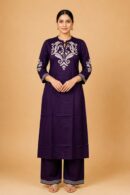 Women's Deep Purple Embroidered Kurta Pant Set (2 Pieces)