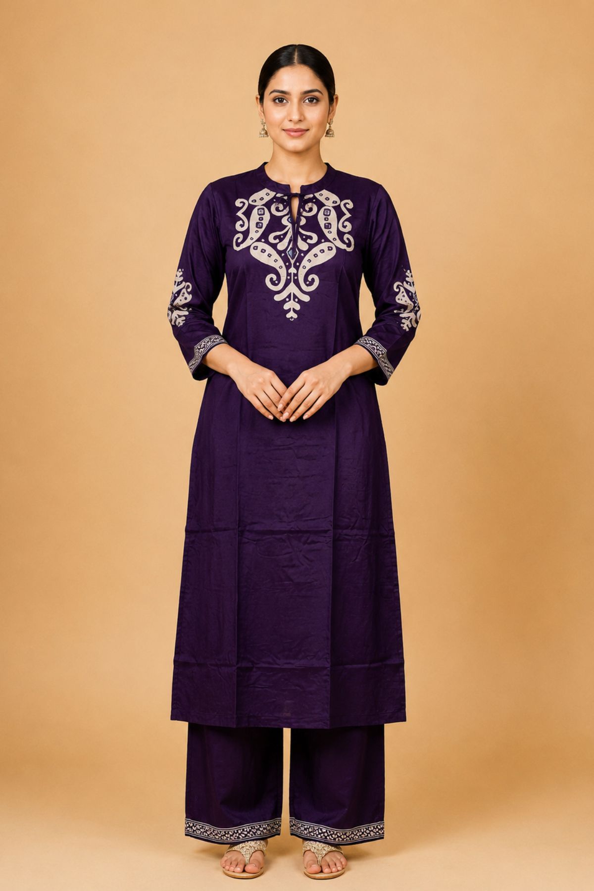 Women's Deep Purple Embroidered Kurta Pant Set (2 Pieces)
