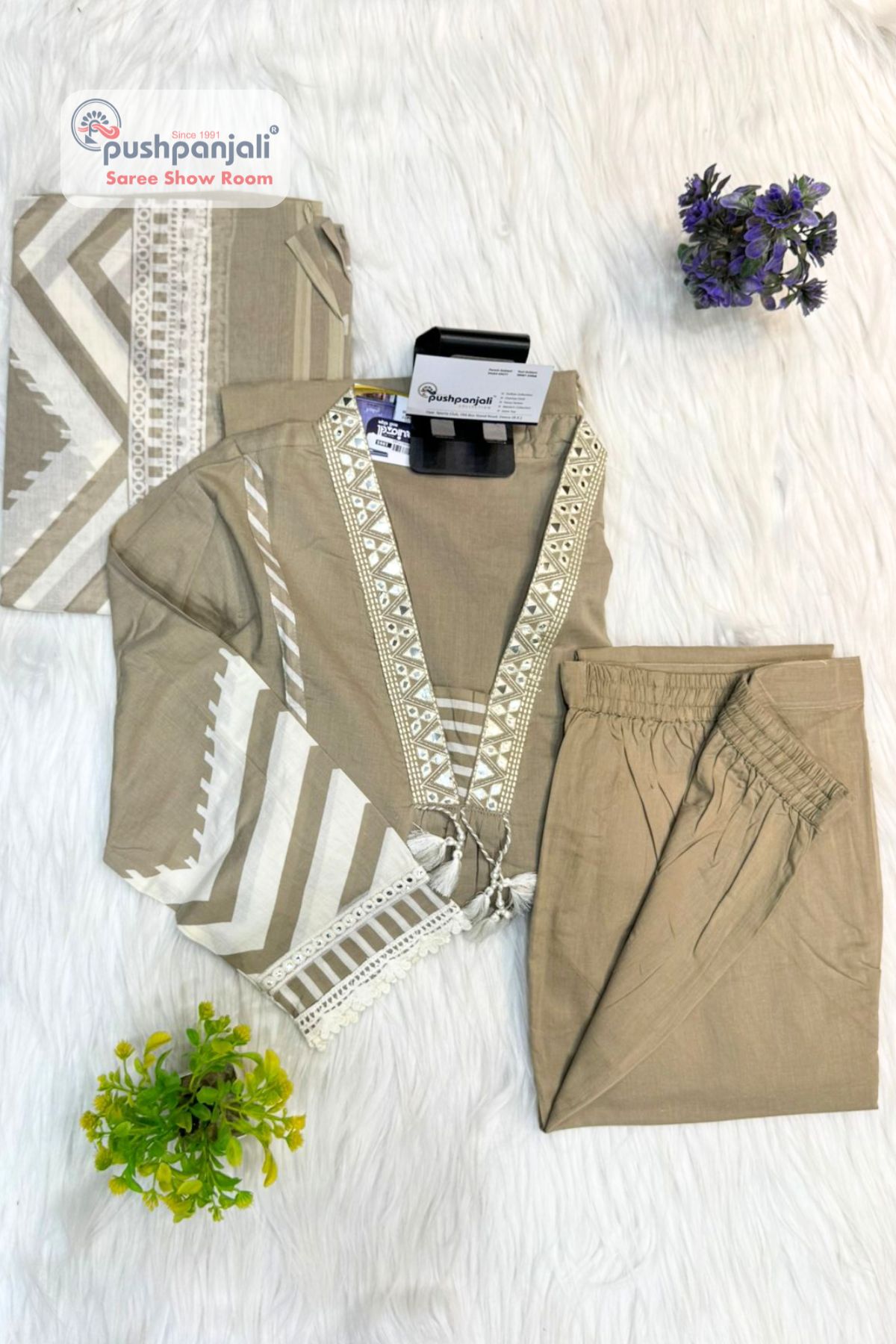 Women's Beige Printed Cotton Kurta Pant Dupatta Set - Image 2