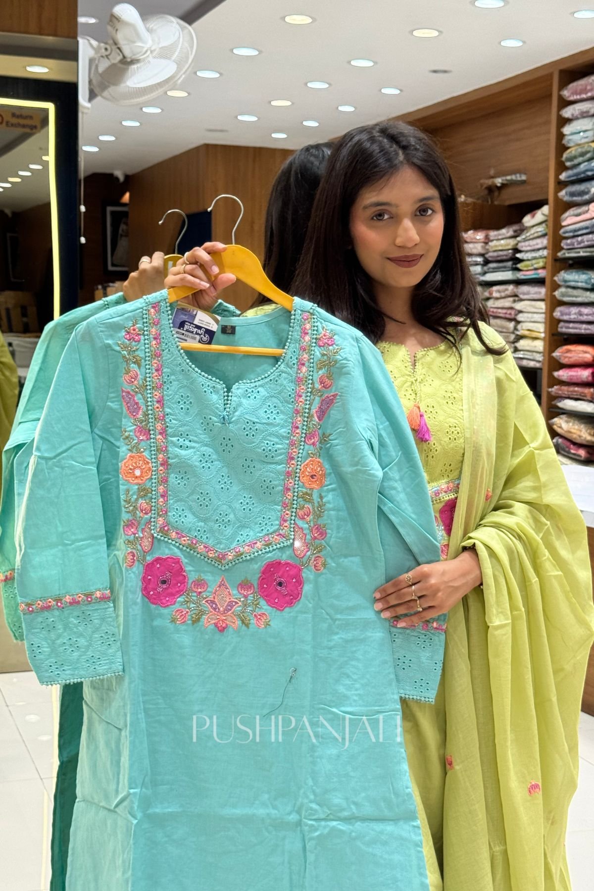 Women's Aqua Blue Pure Cotton Embroidered Kurta Set - Image 2