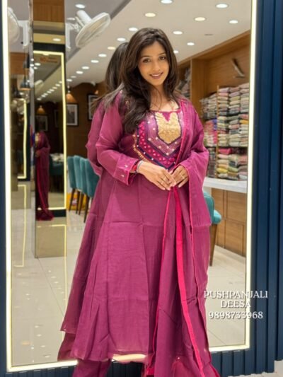 Wine Pink Embroidered Mul Chanderi Kurta Pant Set with Dupatta